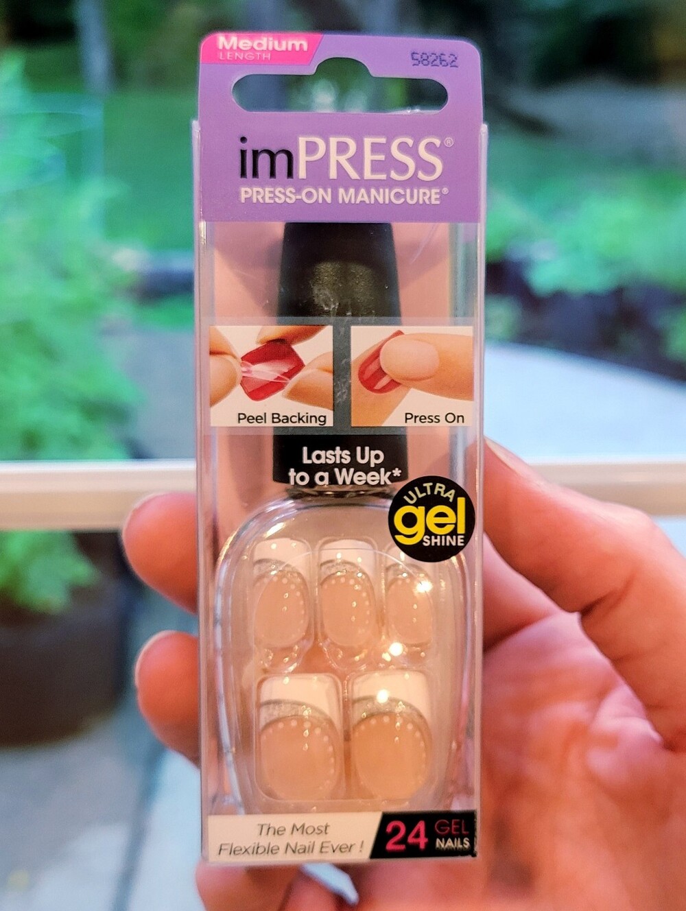 Kiss imPRESS Nails Camera Shy French Manicure Press-On Gel White Silver Skintone